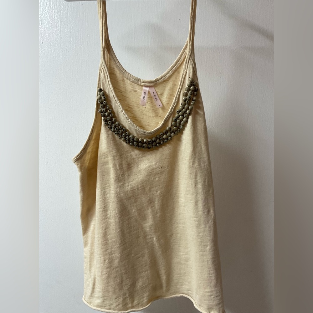 Sparkle & Fade tank w/wooden beads